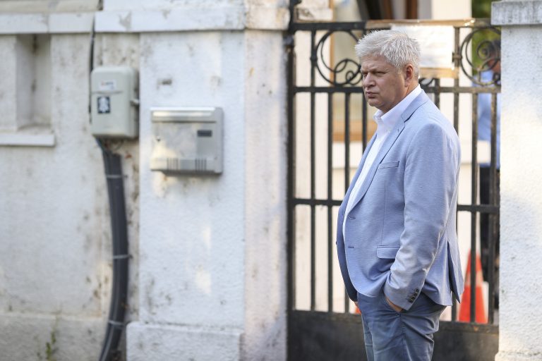 Daniel Tudorache şi Marian Vanghelie, vizaţi de procurorii DNA. Reacţiile celor doi, după percheziţii