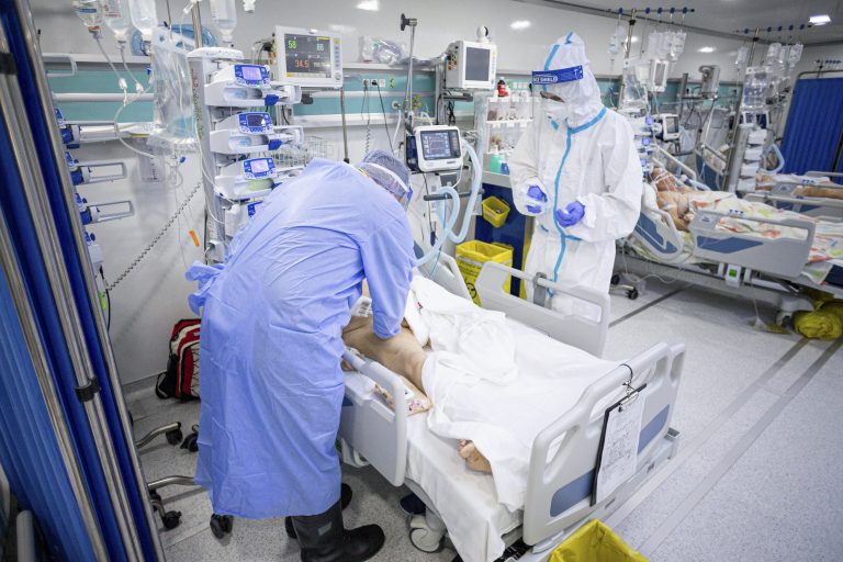 In Romania, Covid-19 deaths top 200- a record high