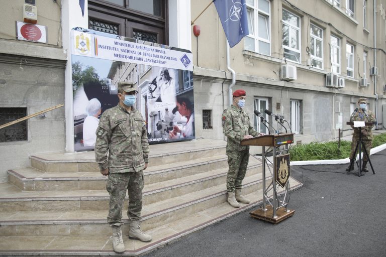 De ce dorește Institutul Cantacuzino să relanseze celebrul Polidin