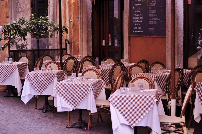 Lockdown în Italia, începând de mâine seară
