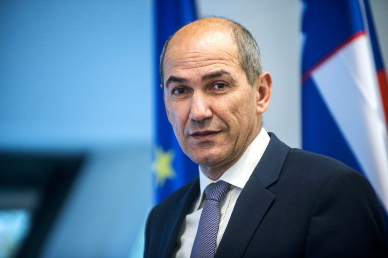 Primul şef de guvern din UE care îl felicită pe Trump pentru victoria în alegeri
