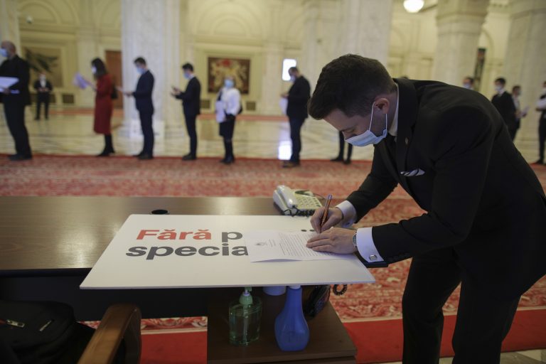 Romania’s Parliament votes to scrap special pensions for lawmakers
