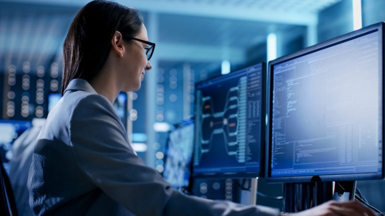 Criza de specialiști IT – o vulnerabilitate strategică imposibil de sfidat