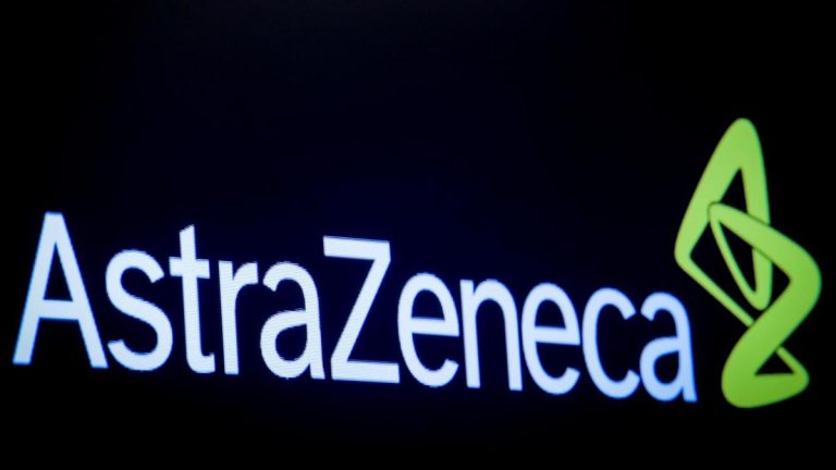 UE nu exclude acţiuni judiciare împotriva AstraZeneca. „Europa nu va fi vreo jucărie simpatică de pluş care să dea bani fără să aştepte nimic în schimb”