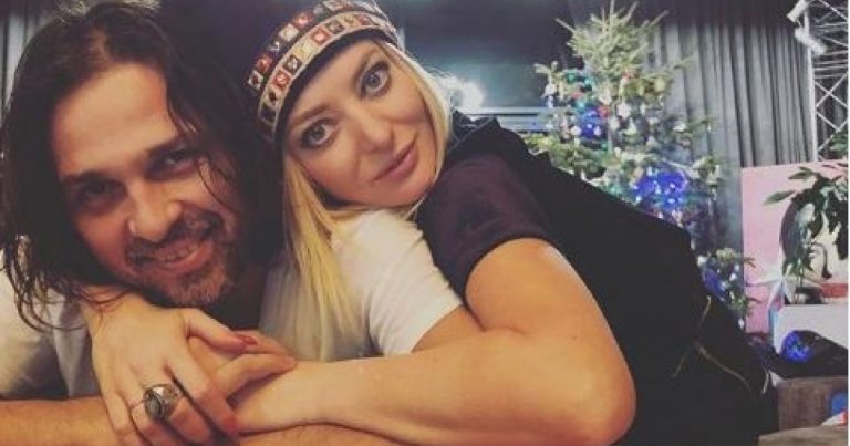 Delia, proaspăta proprietară a unui penthouse de 3 mil. euro, vrea ajutor de stat