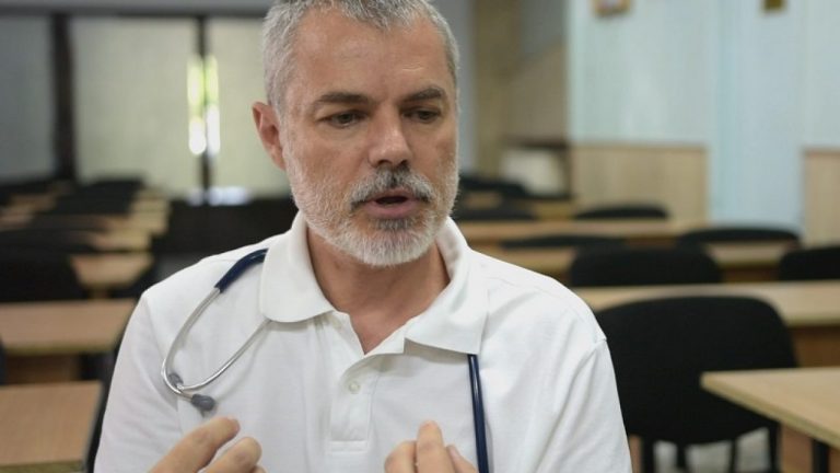 Dr. Mihai Craiu, către părinți: Luați o decizie liniștită, nu va fi niciun copil din România vaccinat fără acordul părinților lui