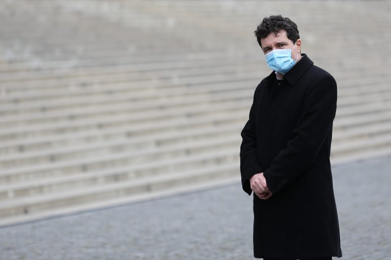 Nicuşor Dan votează cu PNL la parlamentare: “Este obligatoriu să trimitem PSD în opoziţie”