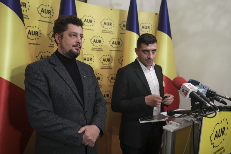 AUR: Istoria Holocaustului, o „temă minoră”. Istoricul controverselor din jurul acestui partid, privind antisemitismul și legionarii