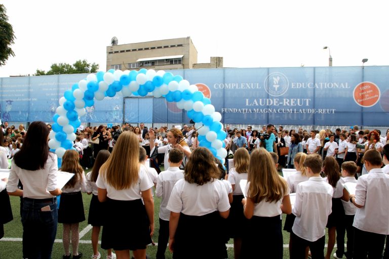 Elevating the brand during the pandemic. Lauder-Reut school in Romania builds modular classrooms as alternative to remote learning