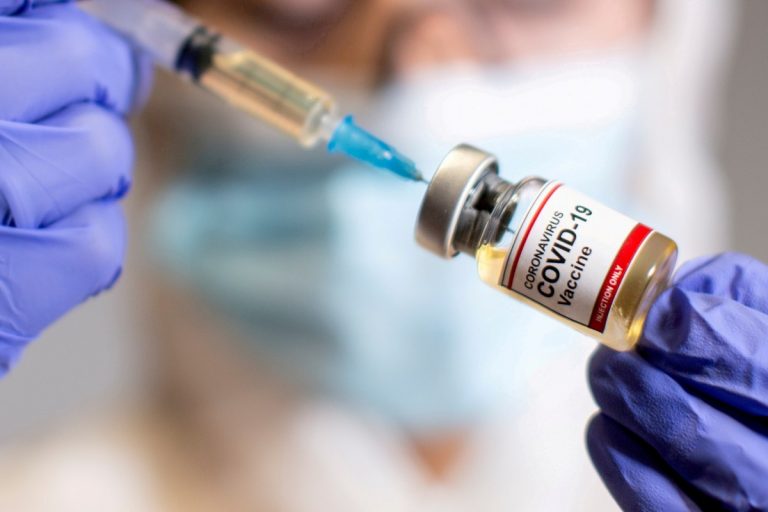 Germania analizează posibilitatea amânării celei de-a doua doze de vaccin împotriva COVID-19