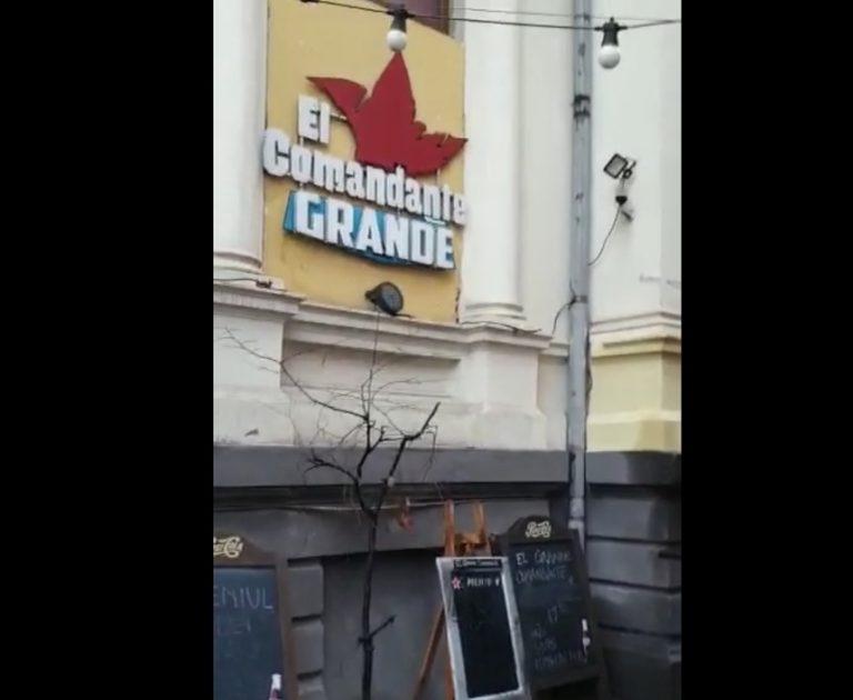 VIDEO | Petrecere cu 26 de persoane într-un club din Capitală. Polițiștii au întrerupt cheful, lăsându-se cu amenzi de 25.500 lei