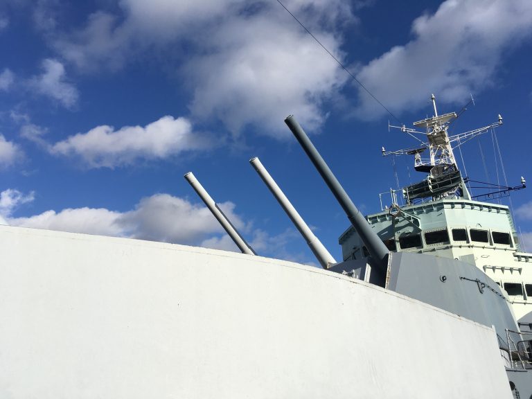 Negocierile post-Brexit. În caz de eșec, nave militare britanice sunt pregătite să protejeze zonele de pescuit