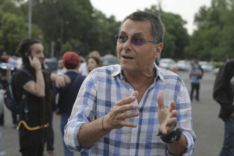 Bogdan Stanoevici a murit de Covid-19. A fost la proteste împotriva „dictaturii sanitare” și promova teorii conspiraționiste despre coronavirus