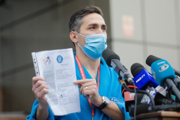 Valeriu Gheorghiță: Sunt 0,2-0,3% doze irosite în centrele de vaccinare, ceea ce înseamnă 1.200 de doze din totalul de la începutul vaccinării