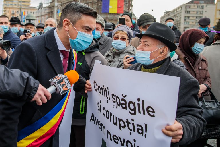 Chirica, după trimiterea în judecată:  “Nu voi face nici un pas lateral, nici un pas în spate”
