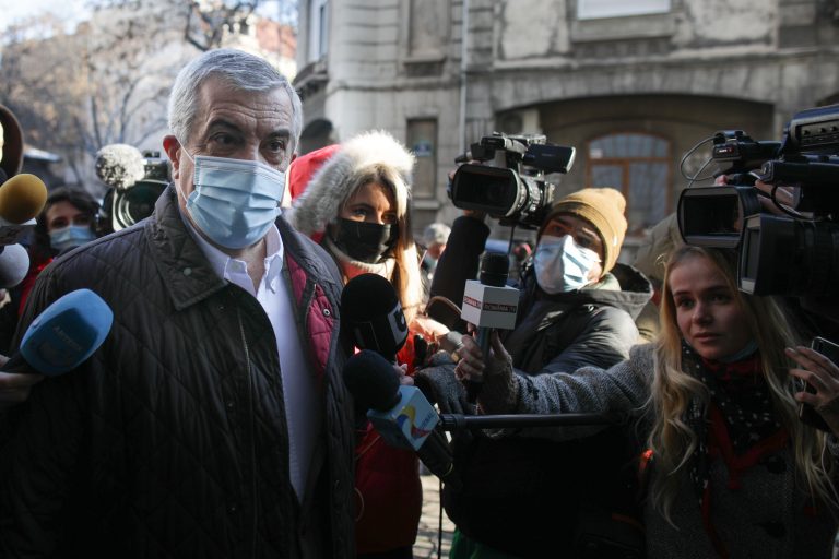 Ex-Romanian PM charged with taking $800,000 bribe