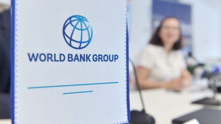 Banca Mondială prognozează că preţurile la energie vor scădea cu 11% în 2023