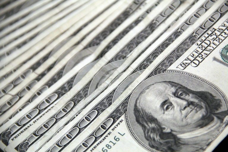 Companii amendate de Consiliul Concurenţei pentru trucarea licitaţiilor