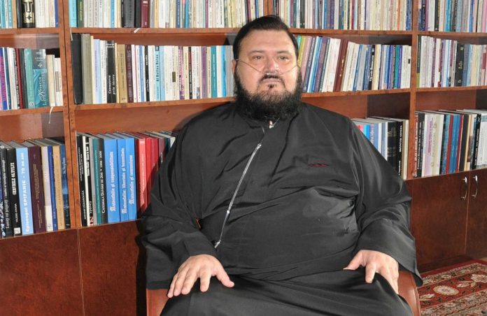 Episcopul Petroniu