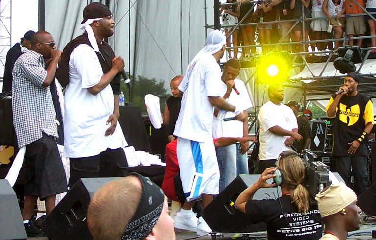 Cum a devenit grupul de hip-hop Wu-Tang Clan un motiv de discordie între China și Canada