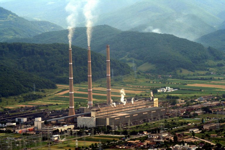Romania backs civil nuclear program for decarbonization purposes