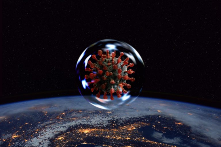 Au fost descoperite mutaţii care ajută SARS-CoV-2 să infecteze creierul