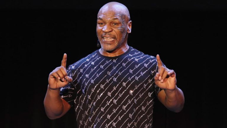 Mike Tyson, acuzat că a violat o femeie într-o limuzină, în urmă cu trei decenii. Presupusa victimă cere daune colosale