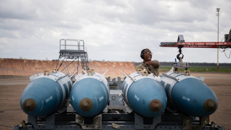 Mesaj „misterios” pe contul de Twitter al Comandamentului american pentru arme nucleare. Ce s-a dovedit a fi