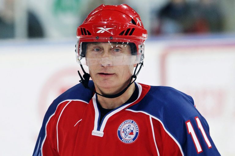 Putin îi demolează pe sportivii ruși care nu-l au la inimă. Cazul hocheistului Artemi Panarin