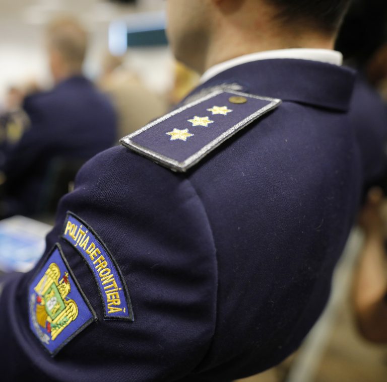 Inquiry after Romanian motorist lobs envelope containing 300,000 euros into another car