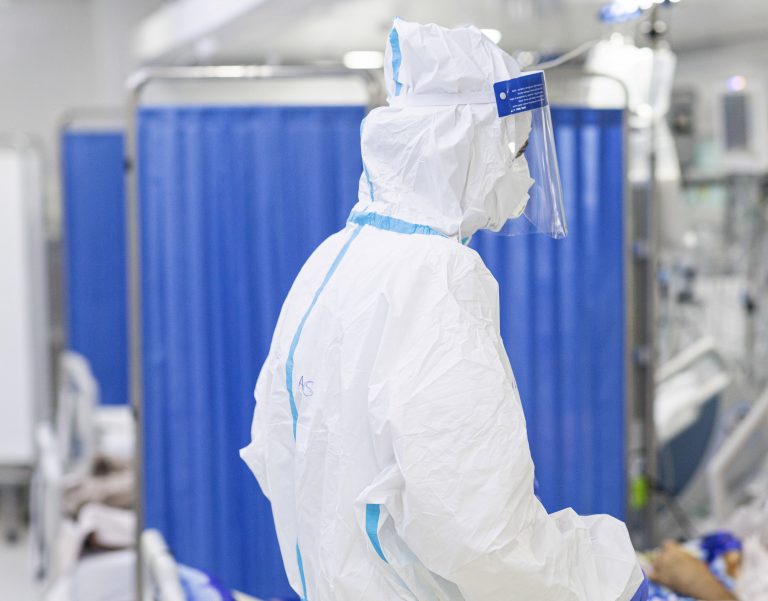 Romania reports almost 4,000 new coronavirus cases, highest daily tally in nearly 5 months
