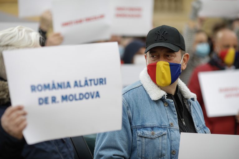 Basarabia, 27 martie 2021: sondajele, Unirea și criza economică – partea I