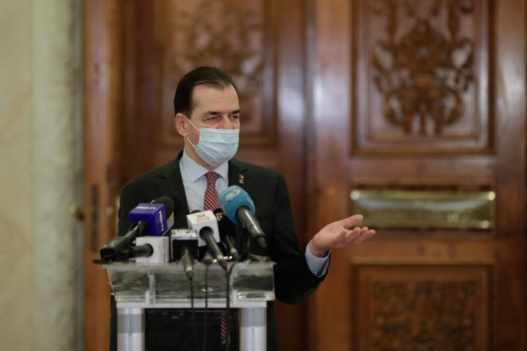 Orban, despre aleşii AUR: Mulţi dintre ei nu înţeleg unde sunt. Unii mănâncă în sala de plen, filmează ostentativ