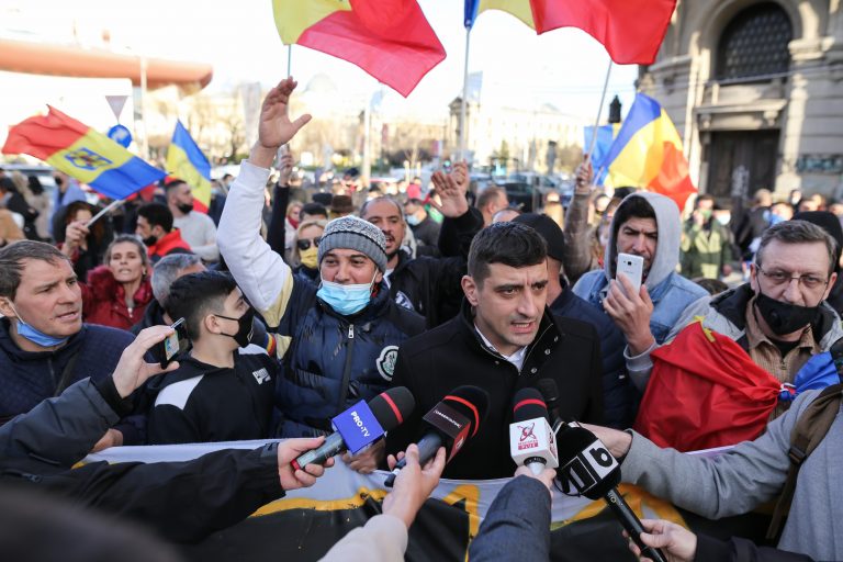 AUR dorește eliminarea primarului Timișoarei din viața politică. Simion: „Dacă doriţi, o ligă anti-Fritz”
