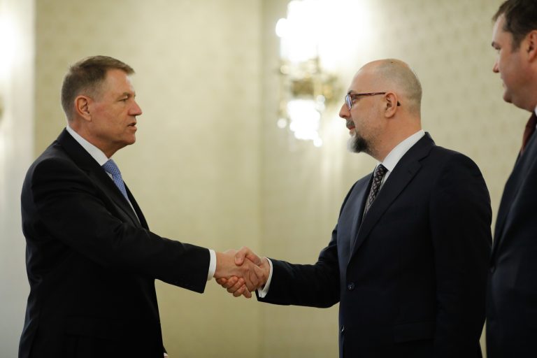 Kelemen Hunor: Ar fi fost ideal pentru coaliţia de guvernare şi pentru candidatul comun la prezidenţiale ca Iohannis să se retragă după ce preşedintele Senatului a fost ales