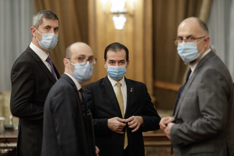 Accesul la informații publice rupe lanțul de iubire dintre UDMR și USR PLUS