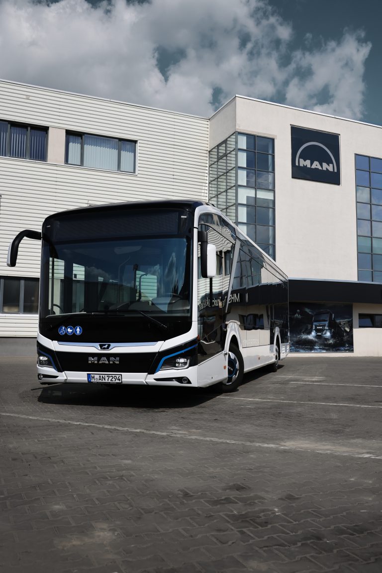 MAN Lion’s City E, modelul de autobuz electric din  ce în ce mai popular în orașele din Europa, ajunge  în România pentru a fi testat