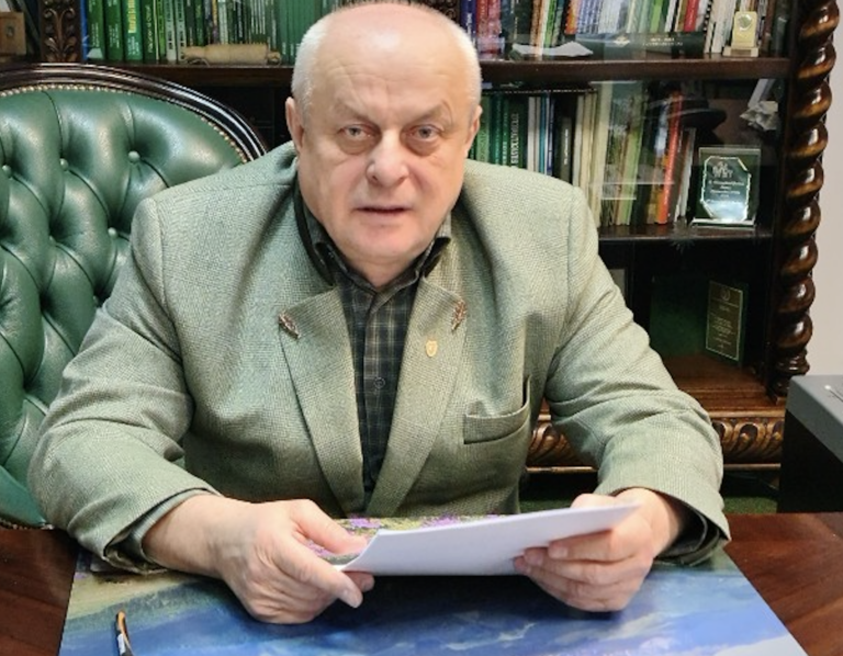 România Curată: DNA deschide dosar în cazul fostului director Romsilva care a primit 100.000 de euro la pensionare, apoi s-a reangajat
