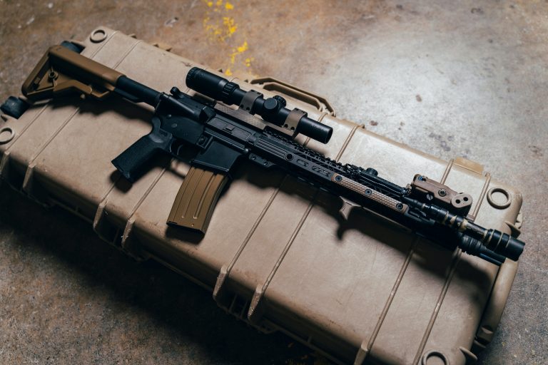 Comerțul internațional cu armament pare neafectat de pandemie