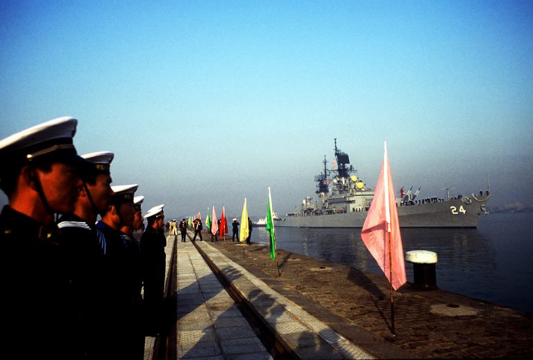 China are în prezent cea mai mare flotă navală din lume. Care sunt implicațiile la nivel global