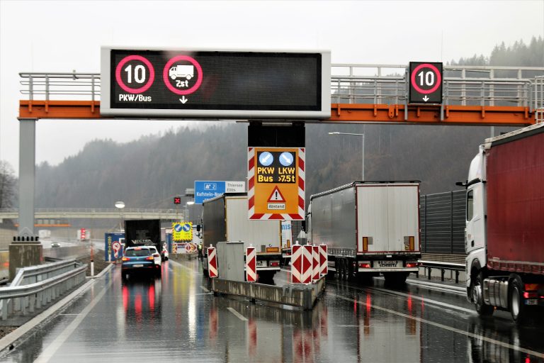 Germania impune Franţei „teste obligatorii”, controale „aleatorii” şi carantină la frontieră