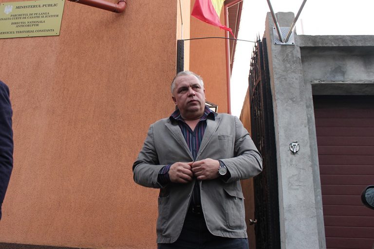 „Baronul” Nicușor Constantinescu a strâns 32 de ani de închisoare din 5 sentințe definitive