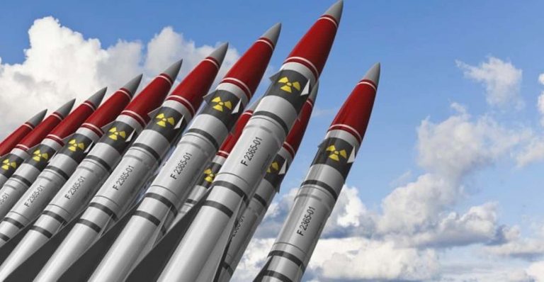 Raport SIPRI: Statele ce deţin arme nucleare îşi întăresc arsenalele atomice în faţa numeroaselor conflicte de pe glob
