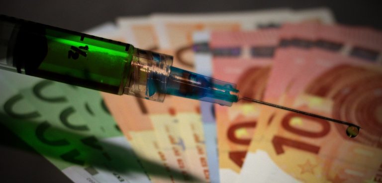 Coșmarul anti-vaxxerilor: Un brazilian s-a vaccinat de cinci ori împotriva Covid, cu trei seruri diferite