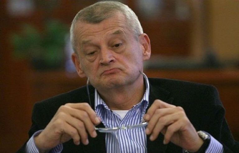 Romanian court hands hefty prison sentence to ex-Bucharest mayor for ‘cemetery’ bribe