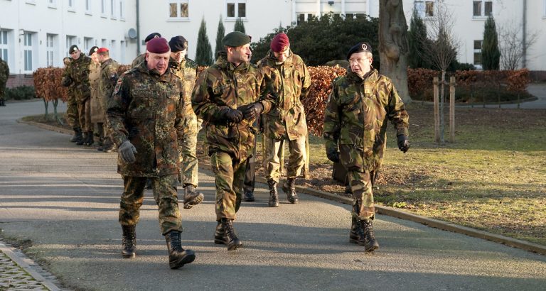 Germania instituie un nou tip de serviciu militar voluntar. „Termenul de apărare a Patriei trebuie înţeles într-un sens amplu”