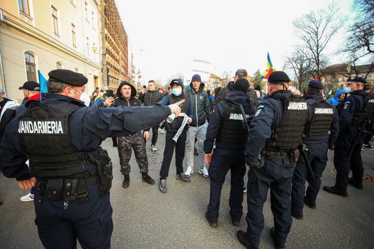 Jandarmeria Bucureşti: Protestul organizaţiei ”Corupţia Ucide” din Piaţa Victoriei nu a fost autorizat