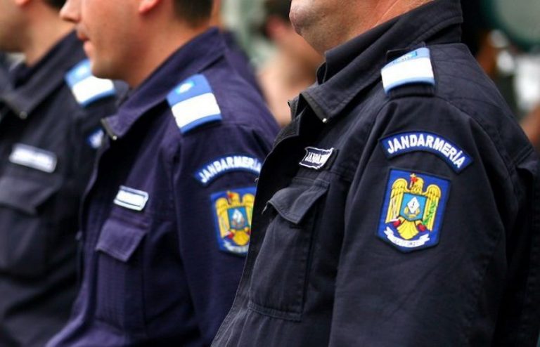 Jandarmeria Română dezminte informațiile false potrivit cărora o treime dintre efective ar fi cetățeni francezi