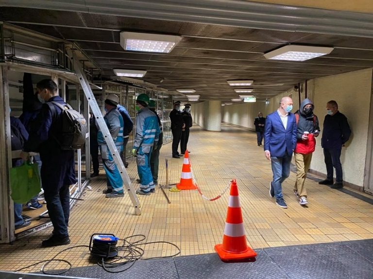 Stațiile de metrou golite de gherete  vor fi renovate de Universitatea de Arhitectură “Ion Mincu”