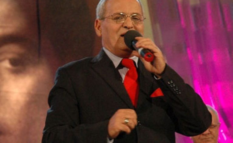Nelu Ploieşteanu, unul dintre cei mai apreciaţi cântăreţi de muzică lăutărească, răpus de Covid-19
